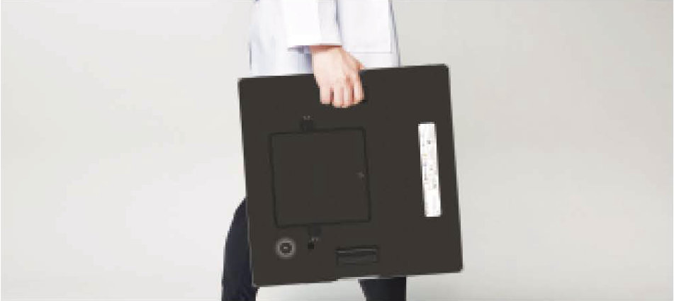 Carrying a Saturn 8000 F Series detector with one hand